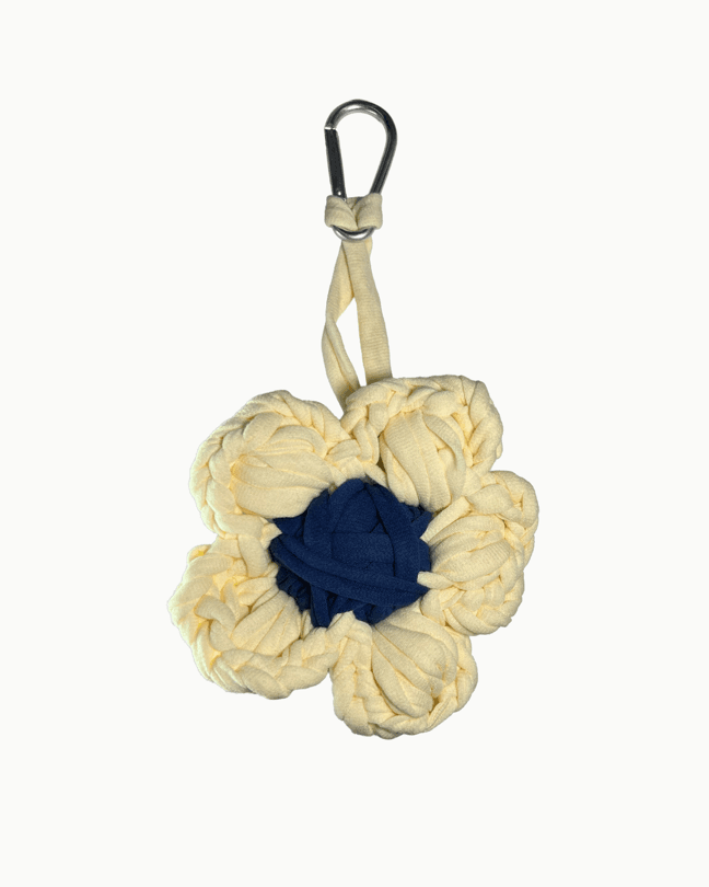 Брелок Flower — Вершковий